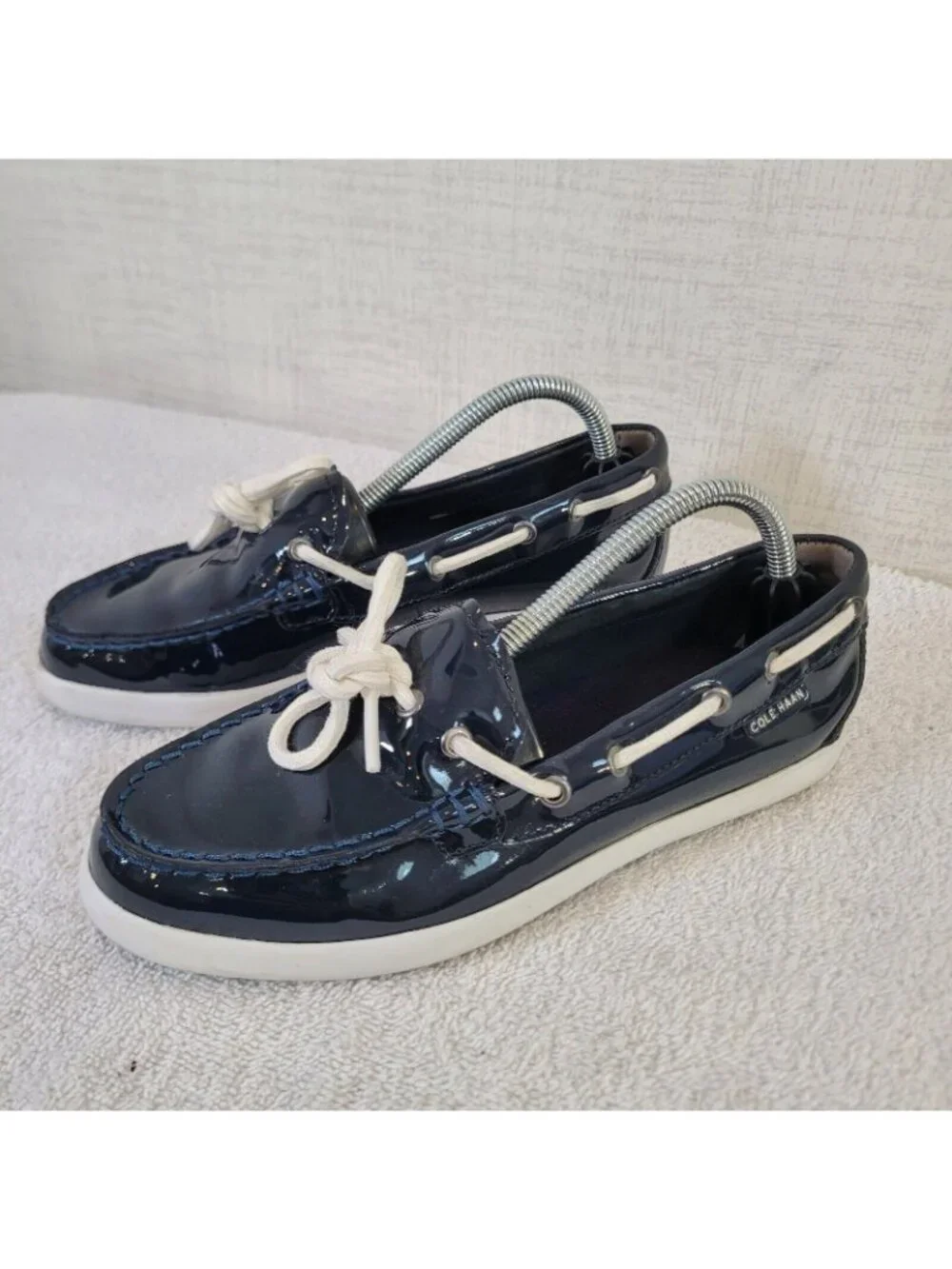 Cole Haan Boat Shoes Womens 6B Regatta Slip On W05747 Black Patent Leather - Picture 2 of 10